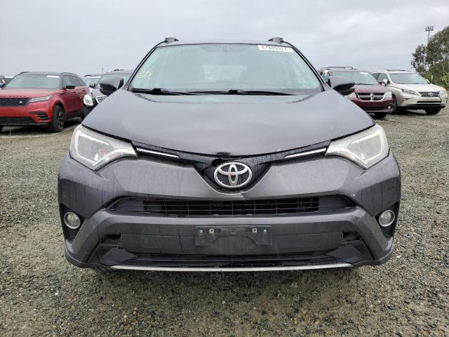 2T3WFREV3GW241221 - 2016 TOYOTA RAV4 XLE GRAY photo 5