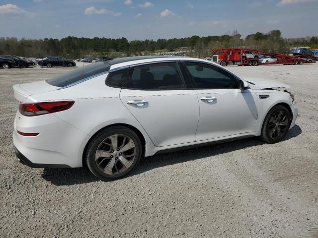 5XXGT4L34KG348761 - 2019 KIA OPTIMA LX WHITE photo 3