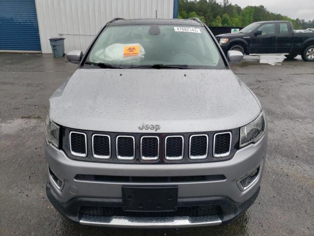 3C4NJDCB2JT143964 - 2018 JEEP COMPASS LIMITED SILVER photo 5