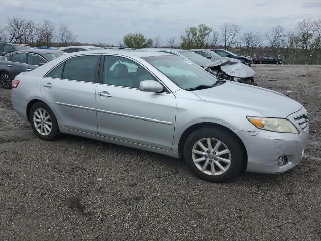 4T1BK3EK6AU103637 - 2010 TOYOTA CAMRY SE SILVER photo 4