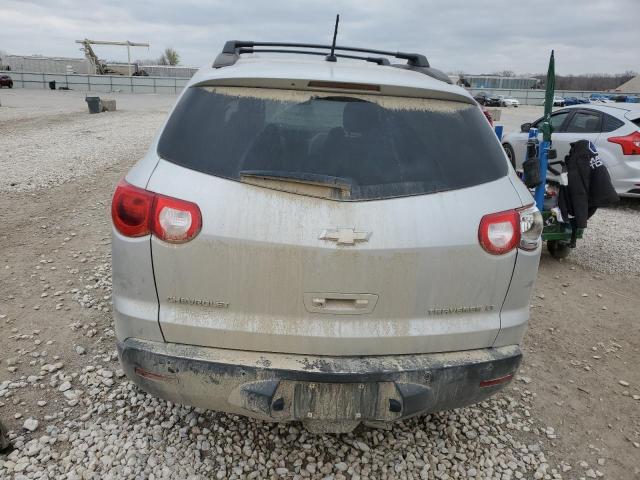 1GNEV23D49S116425 - 2009 CHEVROLET TRAVERSE LT SILVER photo 6