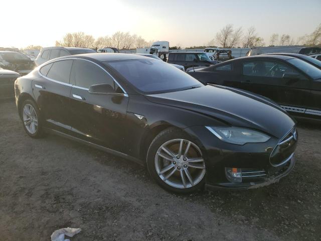 5YJSA1E2XGF126609 - 2016 TESLA MODEL S BLACK photo 4