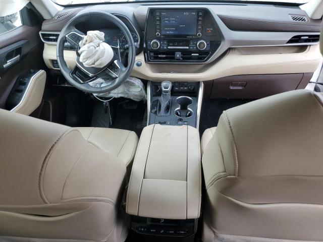 5TDGZRAH6MS073633 - 2021 TOYOTA HIGHLANDER XLE WHITE photo 8
