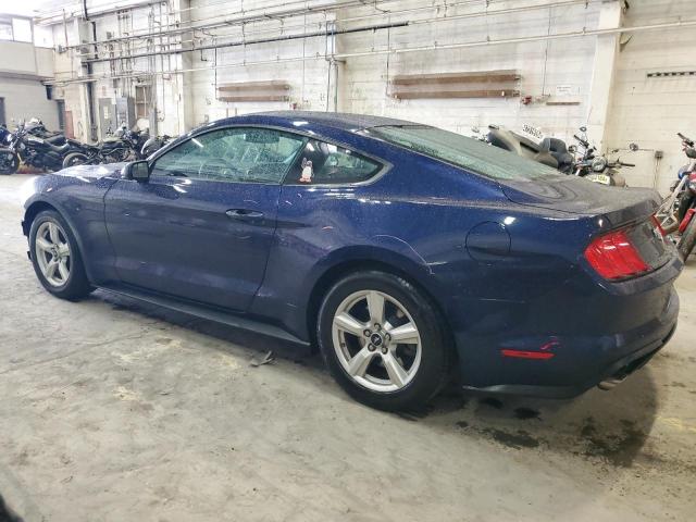 1FA6P8TH4J5142156 - 2018 FORD MUSTANG BLUE photo 2