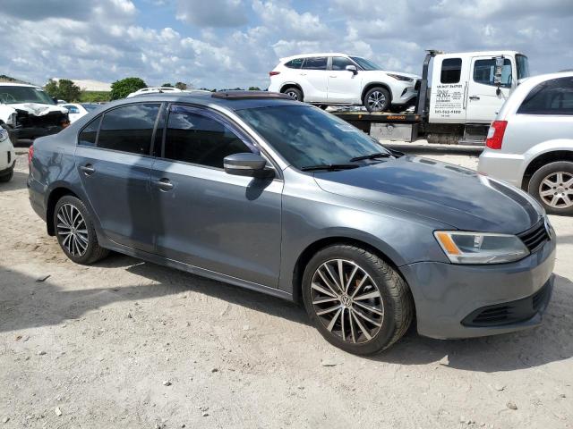 3VWLL7AJ2BM103096 - 2011 VOLKSWAGEN JETTA TDI CHARCOAL photo 4