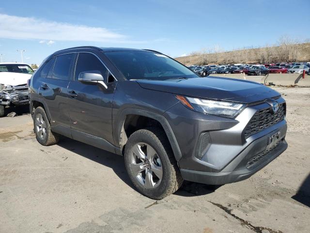 4T3RWRFV4PU104042 - 2023 TOYOTA RAV4 XLE GRAY photo 4