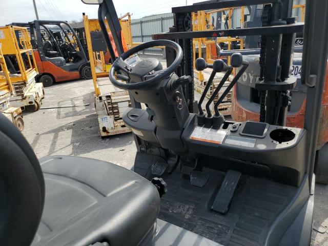 52385 - 2014 TOYOTA FORKLIFT Orange photo 5