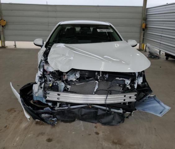 5YFB4MDE9PP018376 - 2023 TOYOTA COROLLA LE WHITE photo 5