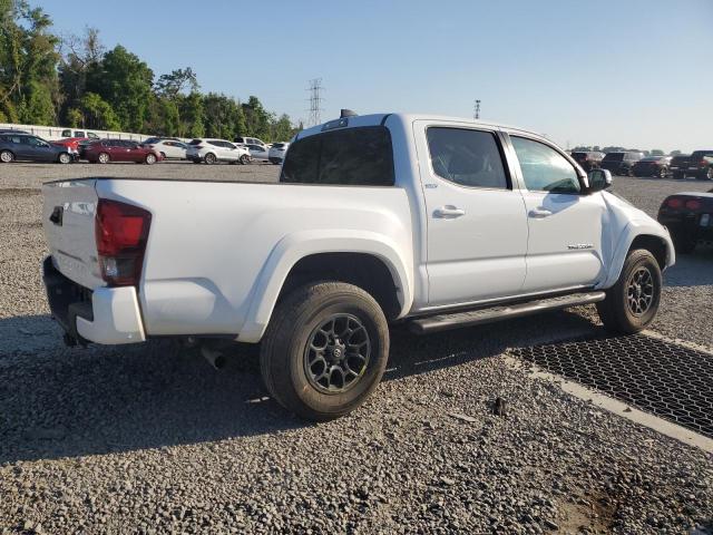 3TMAZ5CN3NM180769 - 2022 TOYOTA TACOMA DOUBLE CAB WHITE photo 3