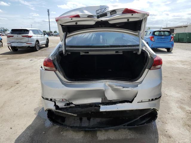 KMHD84LF2HU069998 - 2017 HYUNDAI ELANTRA SE SILVER photo 6