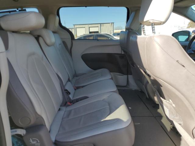 2C4RC1BG1JR102848 - 2018 CHRYSLER PACIFICA TOURING L BLACK photo 11