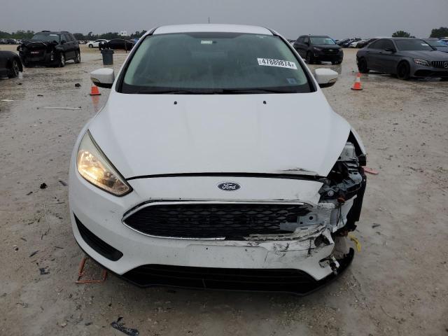 1FADP3F22GL291185 - 2016 FORD FOCUS SE WHITE photo 5