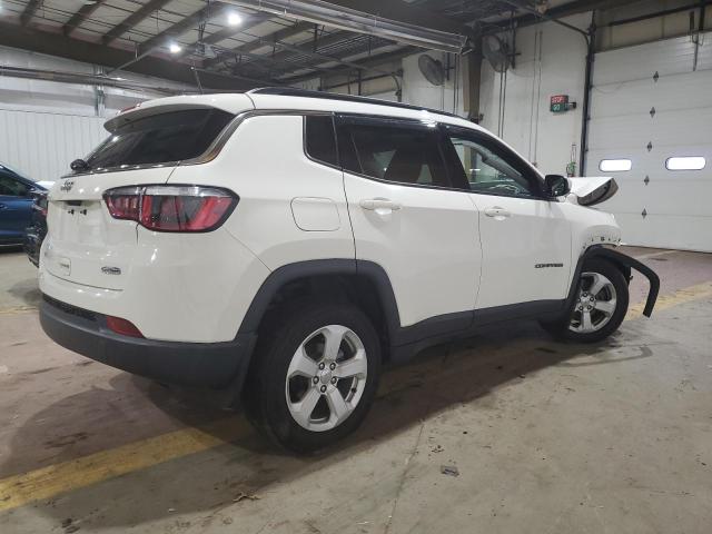 3C4NJDBB3JT467488 - 2018 JEEP COMPASS LATITUDE WHITE photo 3