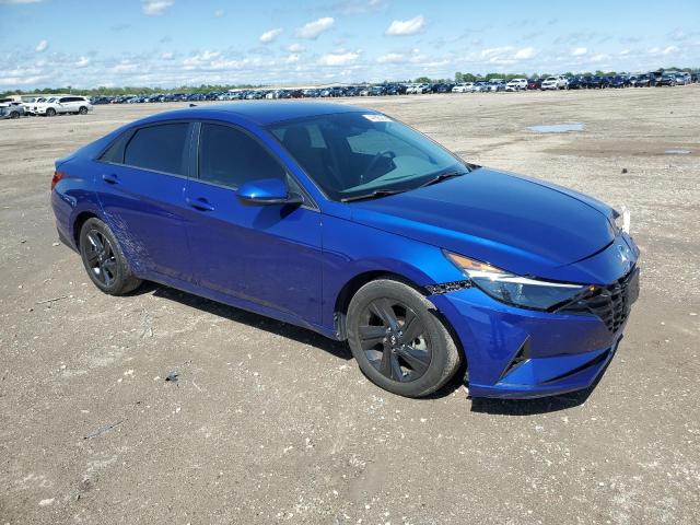 5NPLM4AG3NH066332 - 2022 HYUNDAI ELANTRA SEL BLUE photo 4