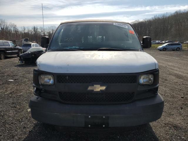 1GCHG35U131227529 - 2003 CHEVROLET EXPRESS G3 WHITE photo 5