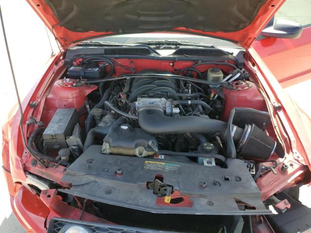 1ZVFT82H455175748 - 2005 FORD MUSTANG GT RED photo 11