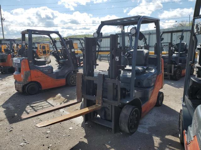 52197 - 2014 TOYOTA FORKLIFT ORANGE photo 2