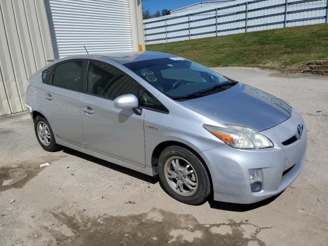 JTDKN3DU9A5025721 - 2010 TOYOTA PRIUS SILVER photo 4