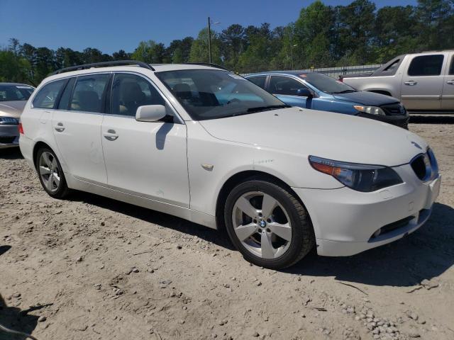 WBANN73527CN04093 - 2007 BMW 530 XIT WHITE photo 4