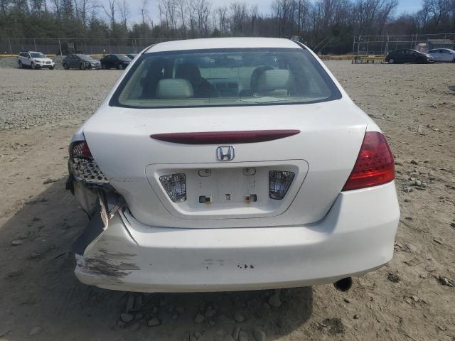 1HGCM56157A024590 - 2007 HONDA ACCORD VALUE WHITE photo 6