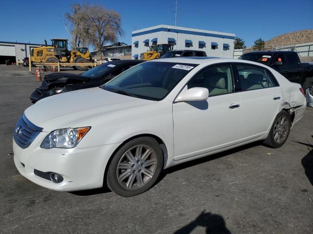 2008 TOYOTA AVALON XL, 