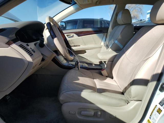 4T1BK36B28U316741 - 2008 TOYOTA AVALON XL WHITE photo 7