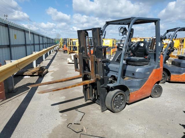 67905 - 2015 TOYOTA FORKLIFT ORANGE photo 2