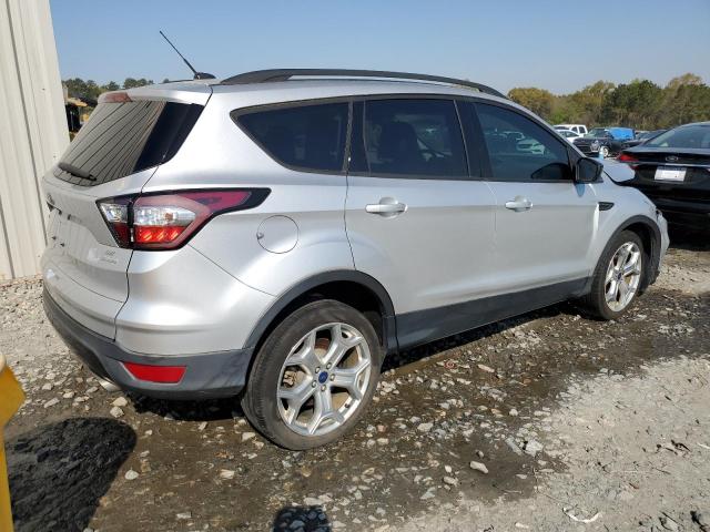 1FMCU0GD9HUC84691 - 2017 FORD ESCAPE SE SILVER photo 3