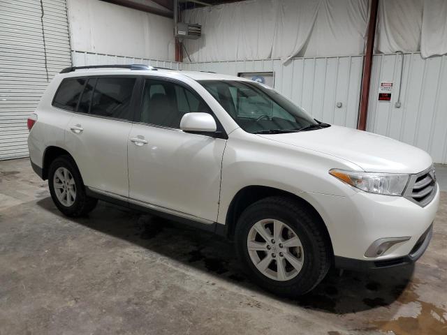 5TDZA3EH2DS043150 - 2013 TOYOTA HIGHLANDER BASE WHITE photo 4