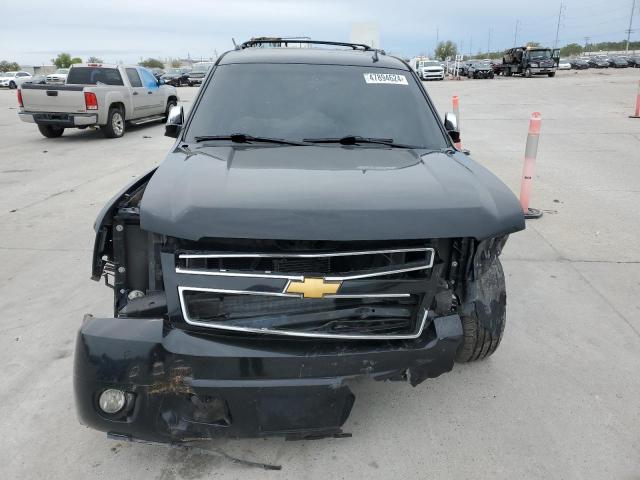 1GNSCKE01DR105370 - 2013 CHEVROLET SUBURBAN C1500 LTZ BLACK photo 5