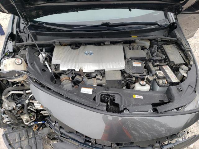 JTDKARFP3J3078075 - 2018 TOYOTA PRIUS PRIM GRAY photo 11