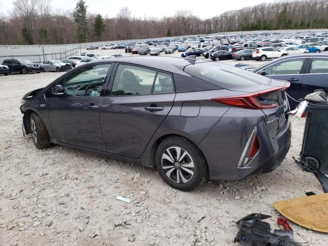 JTDKARFP3J3078075 - 2018 TOYOTA PRIUS PRIM GRAY photo 2