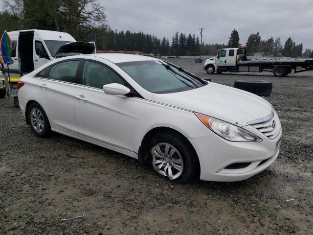 5NPEB4AC1BH237036 - 2011 HYUNDAI SONATA GLS WHITE photo 4