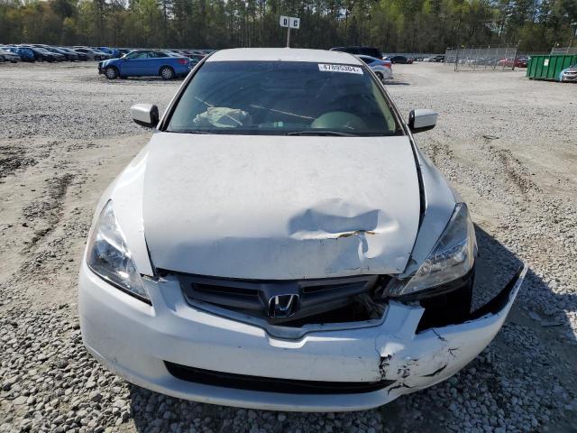 3HGCM56405G704261 - 2005 HONDA ACCORD LX WHITE photo 5