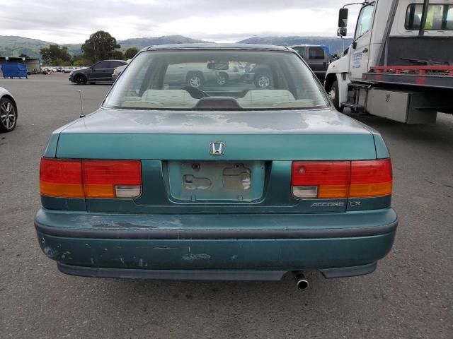 1HGCB7653PA050688 - 1993 HONDA ACCORD LX GREEN photo 6