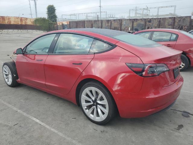 5YJ3E1EB3NF142799 - 2022 TESLA MODEL 3 RED photo 2