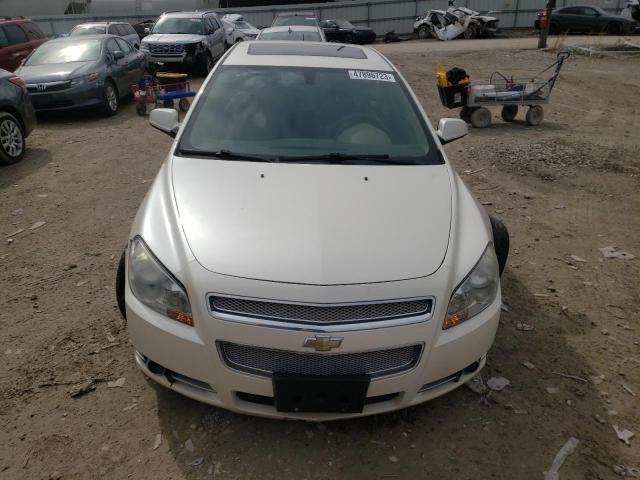 1G1ZE5E76A4139726 - 2010 CHEVROLET MALIBU LTZ Blanc photo 5