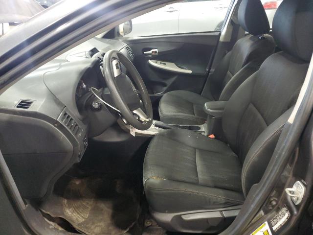 2T1BU4EE6DC970312 - 2013 TOYOTA COROLLA BASE Серый фото 7