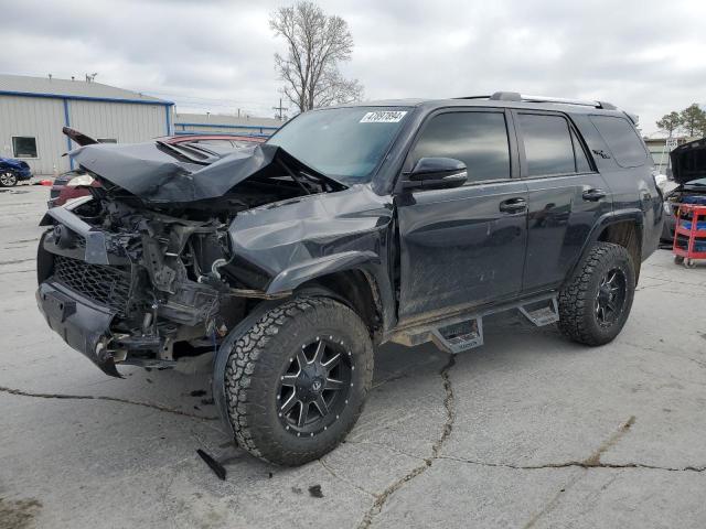 2017 TOYOTA 4RUNNER SR5/SR5 PREMIUM, 