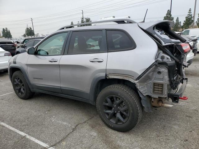 1C4PJMBB8JD582506 - 2018 JEEP CHEROKEE TRAILHAWK GRAY photo 2
