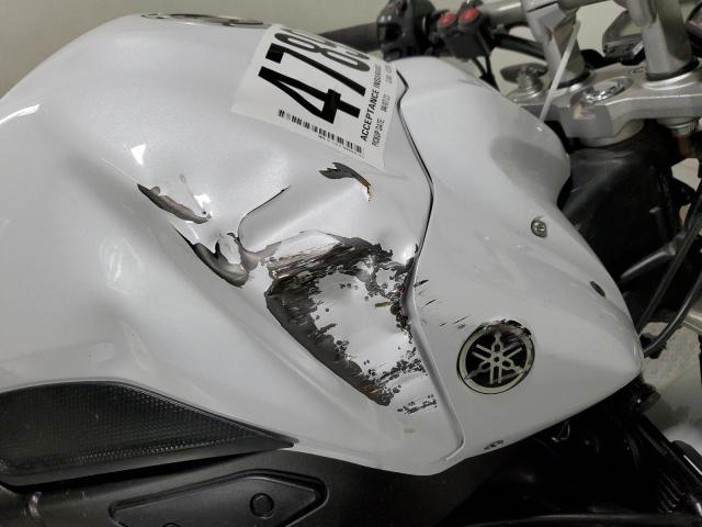 JYARN17E9EA009485 - 2014 YAMAHA FZ1 S WHITE photo 9