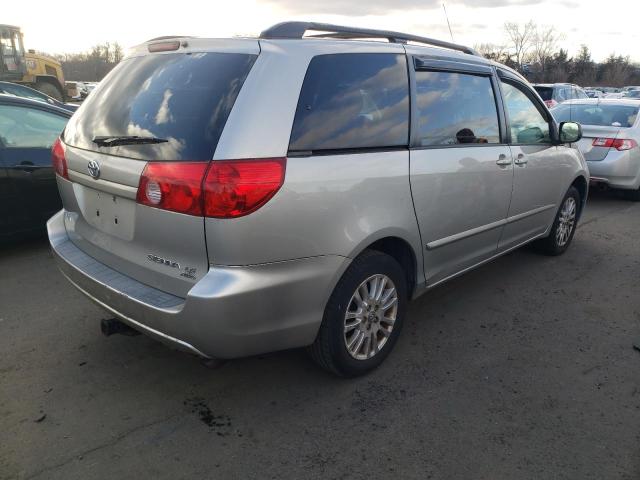 5TDBK23C47S008548 - 2007 TOYOTA SIENNA LE SILVER photo 3