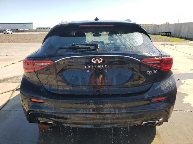 SJKCH5CP2HA031619 - 2017 INFINITI QX30 BASE 黑色 照片 6