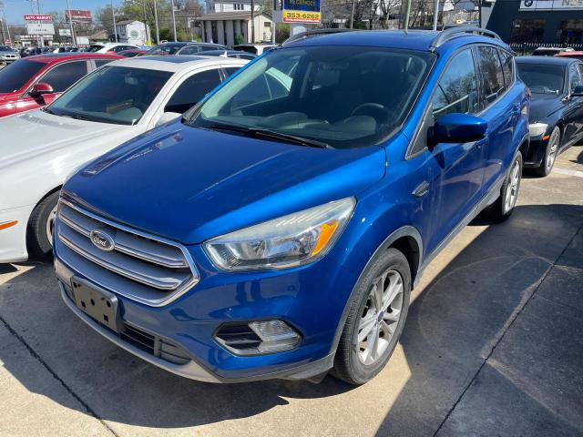 1FMCU0GD3JUA73606 - 2018 FORD ESCAPE SE BLUE photo 2