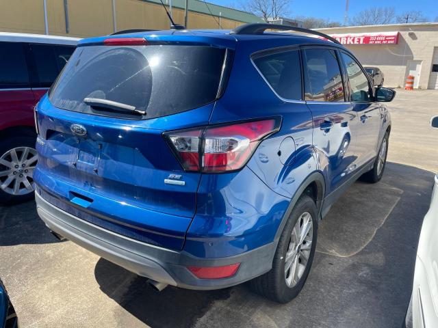 1FMCU0GD3JUA73606 - 2018 FORD ESCAPE SE BLUE photo 4