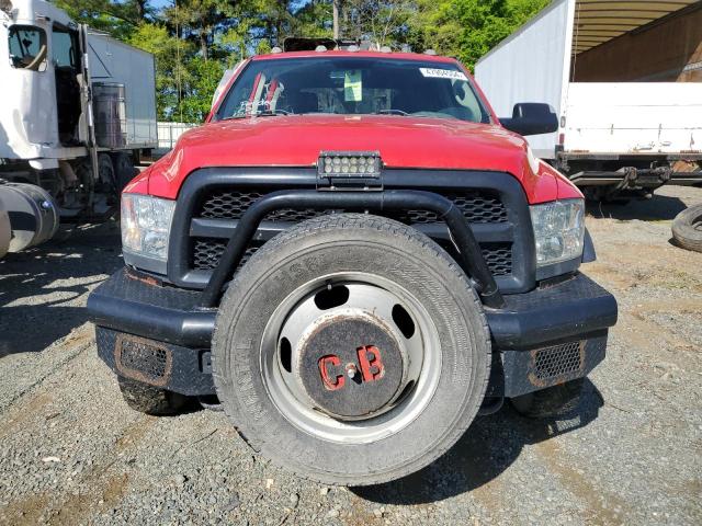 3C7WRNFL8HG789989 - 2017 RAM 5500 RED photo 5