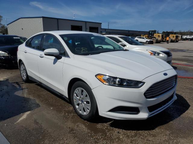 3FA6P0G74DR116421 - 2013 FORD FUSION S WHITE photo 4