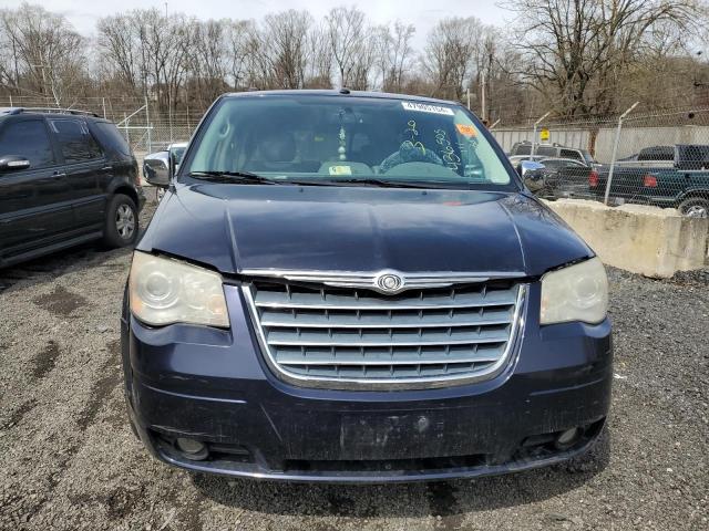 2A4RR7DX4AR334417 - 2010 CHRYSLER TOWN & COU LIMITED BLUE photo 5