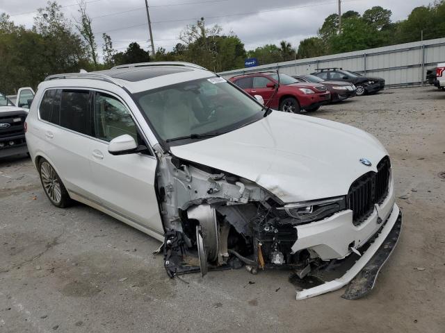 5UXCX4C5XKLS36064 - 2019 BMW X7 XDRIVE50I WHITE photo 4