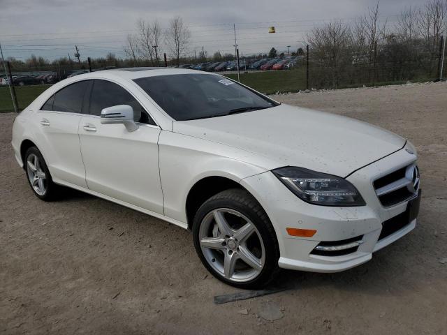 WDDLJ9BB3EA099515 - 2014 MERCEDES-BENZ CLS 550 4MATIC WHITE photo 4